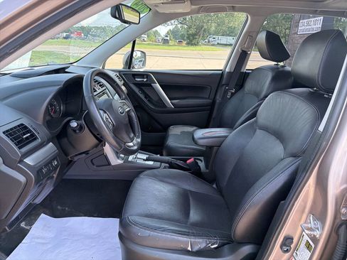 Used 2014 Subaru Forester 2.5i Limited AWD/4WD image 12