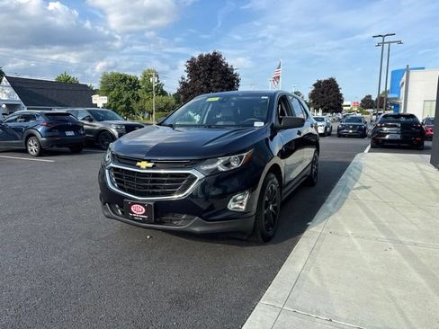 Used 2020 Chevrolet Equinox LS w/ LS Convenience Package AWD/4WD image 6