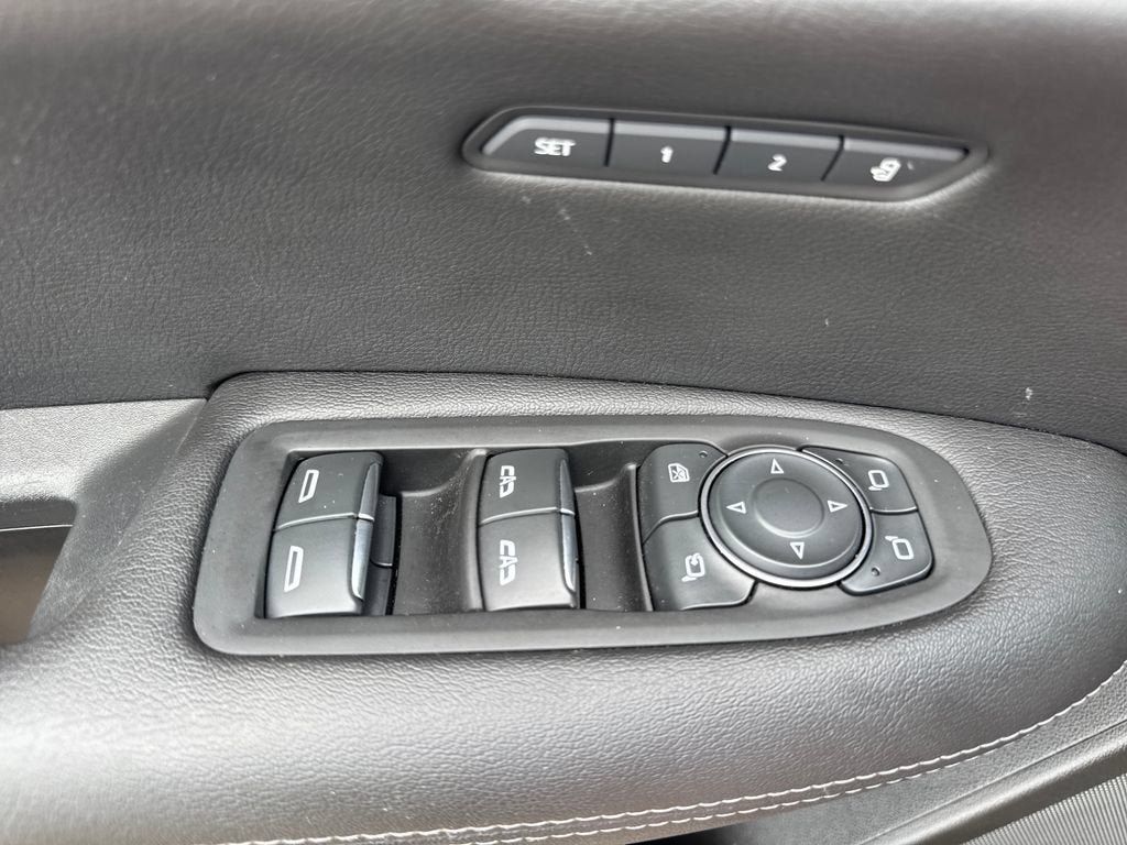 Certified 2024 Cadillac XT5 Premium Luxury w/ Technology Package FWD image 20
