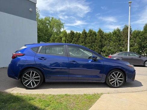 Used 2024 Subaru Impreza 2.0i Sport AWD/4WD image 2