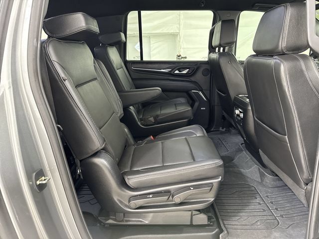 Used 2023 GMC Yukon XL Denali AWD/4WD image 27
