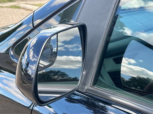 Used 2020 Toyota Sienna LE image 23