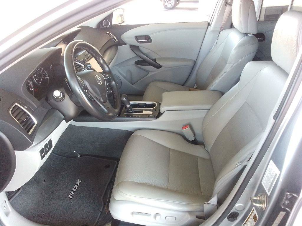 Used 2017 Acura RDX w/ Technology Package AWD/4WD image 17