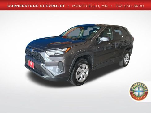 Used 2025 Toyota RAV4 LE AWD/4WD image 1
