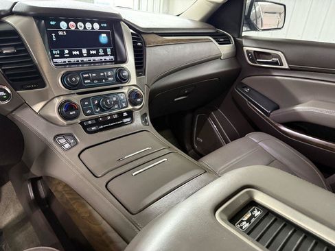 Used 2019 GMC Yukon XL Denali w/ Open Road Package AWD/4WD image 28