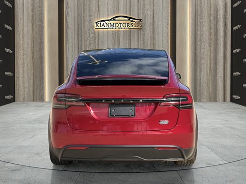 Used 2025 Tesla Model X Plaid image 7