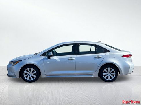 Used 2024 Toyota Corolla LE FWD image 3