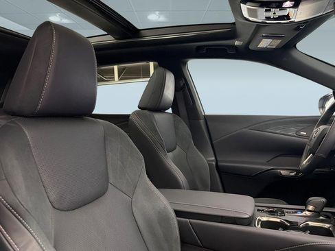 Used 2023 Lexus RX 350 FWD w/ Cold Area Package image 31