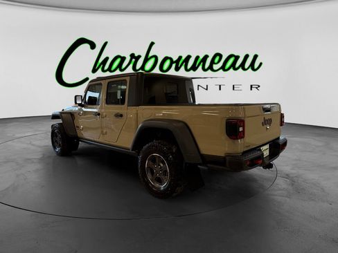 Used 2020 Jeep Gladiator Rubicon AWD/4WD image 3