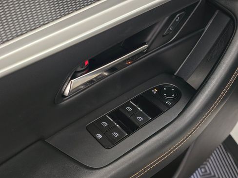 Used 2025 MAZDA CX-70 3.3 Turbo w/ Preferred Package image 37