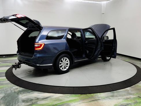 Used 2021 Dodge Durango SXT w/ 3rd Row Seating Group image 11