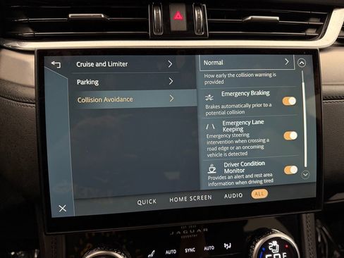 Used 2022 Jaguar F-PACE S image 29