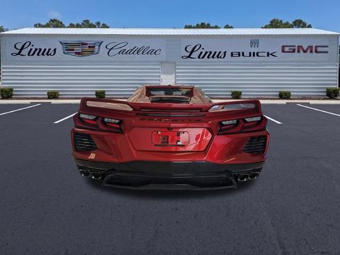 Used 2022 Chevrolet Corvette Stingray Premium Conv w/ Z51 Performance Package RWD image 5