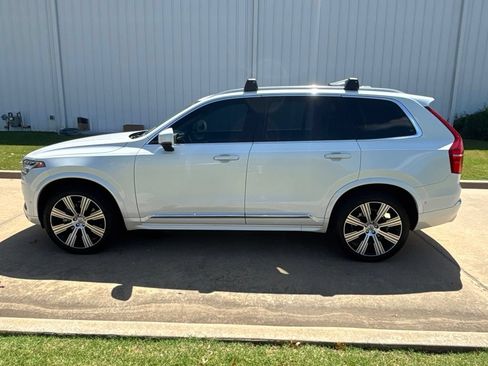 Used 2021 Volvo XC90 T6 Inscription w/ Protection Package Premier AWD/4WD image 8