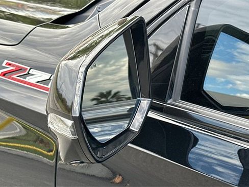 Used 2022 Chevrolet Tahoe Z71 w/ Z71 Off-Road Package image 58