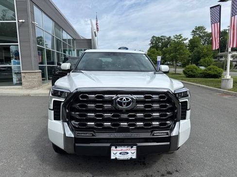 Used 2024 Toyota Tundra Platinum AWD/4WD image 3