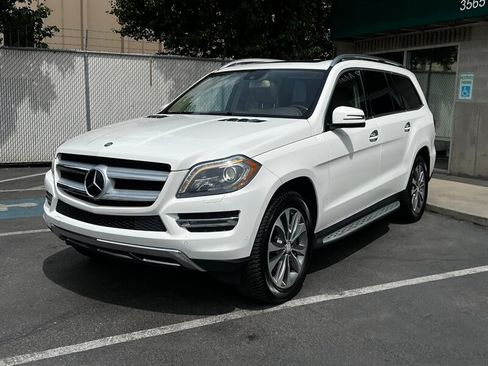 Used 2015 Mercedes-Benz GL 450 4MATIC image 3