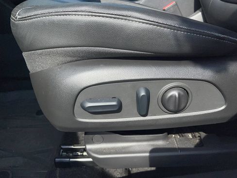 Used 2023 Buick Encore GX Essence w/ Experience Buick Package AWD/4WD image 25