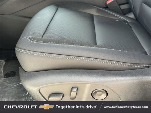 New 2025 Chevrolet Blazer EV LT image 22