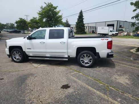 Used 2018 Chevrolet Silverado 1500 High Country w/ LPO, Protection Package AWD/4WD image 23