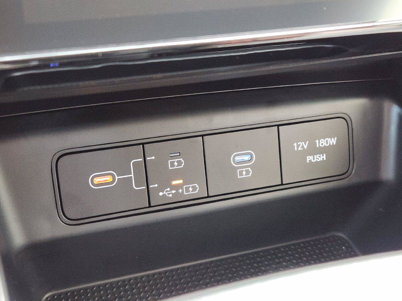 New 2026 Hyundai Tucson SEL Plus FWD image 17