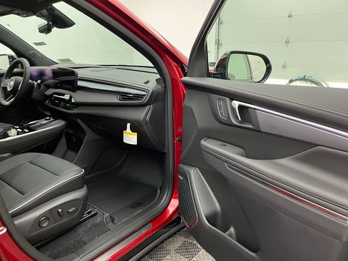 New 2026 Buick Enclave Sport Touring w/ Power Package image 31