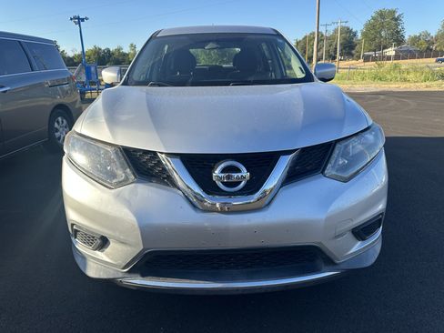 Used 2016 Nissan Rogue S AWD/4WD image 1
