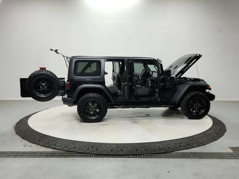 Used 2026 Jeep Wrangler Unlimited Sport AWD/4WD image 17