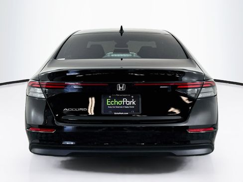Used 2025 Honda Accord LX image 7