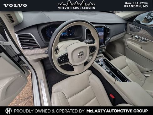 Used 2023 Volvo XC90 B6 Ultimate w/ Protection Package Premier image 8