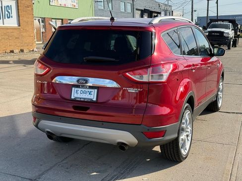 Used 2016 Ford Escape Titanium w/ Equipment Group 301A AWD/4WD image 9