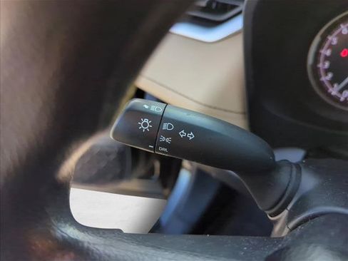 Certified 2025 Toyota RAV4 LE FWD image 16