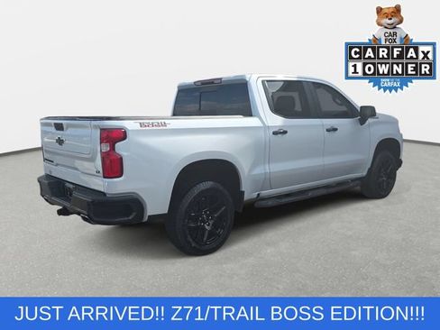 Used 2021 Chevrolet Silverado 1500 LT Trail Boss w/ Convenience Package II AWD/4WD image 5