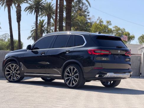 Used 2019 BMW X5 xDrive40i w/ Premium Package 2 AWD/4WD image 6