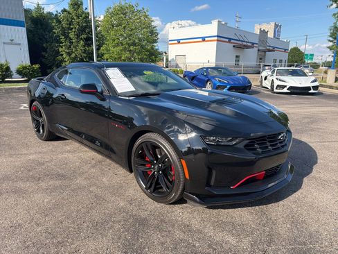 Used 2023 Chevrolet Camaro LT w/ Redline Edition RWD image 7