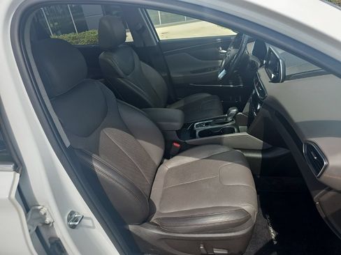 Used 2020 Hyundai Santa Fe SEL w/ Convenience + Premium Package FWD image 20