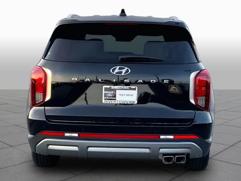 Used 2025 Hyundai Palisade SEL FWD image 5