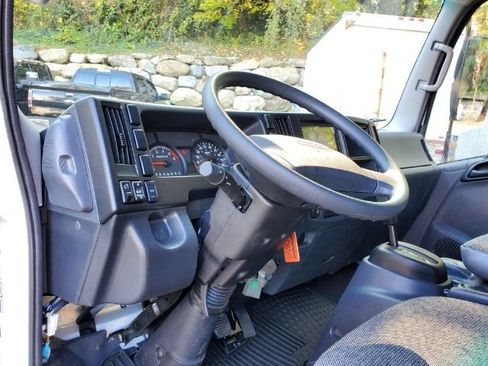 New 2024 Chevrolet Low Cab Forward image 13