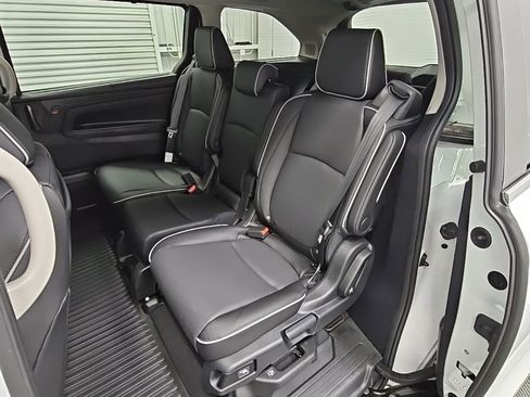 New 2026 Honda Odyssey Elite image 32