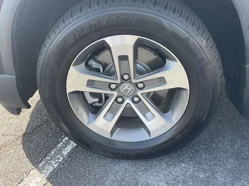 Used 2025 Honda Pilot EX-L image 5