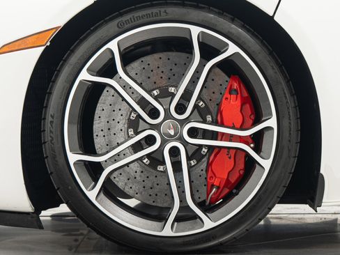 Used 2014 McLaren MP4-12C Spider RWD image 10