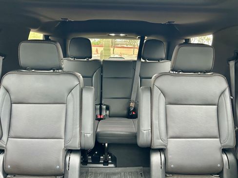 Used 2023 Chevrolet Tahoe High Country w/ Advanced Technology Package image 18