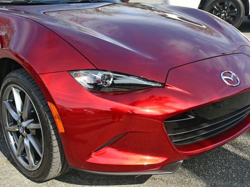 Used 2023 MAZDA MX-5 Miata Grand Touring w/ Weather Package image 7
