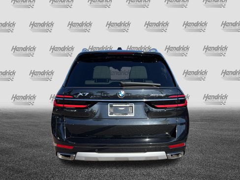Certified 2024 BMW X7 xDrive40i w/ Premium Package AWD/4WD image 9