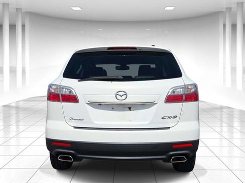 Used 2010 MAZDA CX-9 Grand Touring w/ Moonroof & Bose Audio Pkg FWD image 4