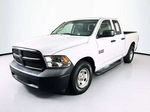 Used 2017 RAM 1500 Tradesman RWD image 3