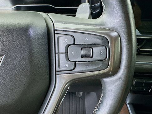 Used 2023 Chevrolet Silverado 1500 High Country w/ Technology Package AWD/4WD image 24