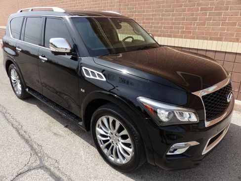 Used 2017 INFINITI QX80 Base AWD 4dr SUV w/ Deluxe Technology Package image 11