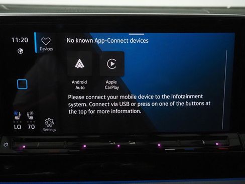 Used 2025 Volkswagen Atlas Peak Edition image 35