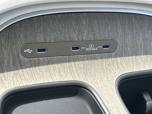 New 2026 Hyundai Palisade FWD Hybrid image 32